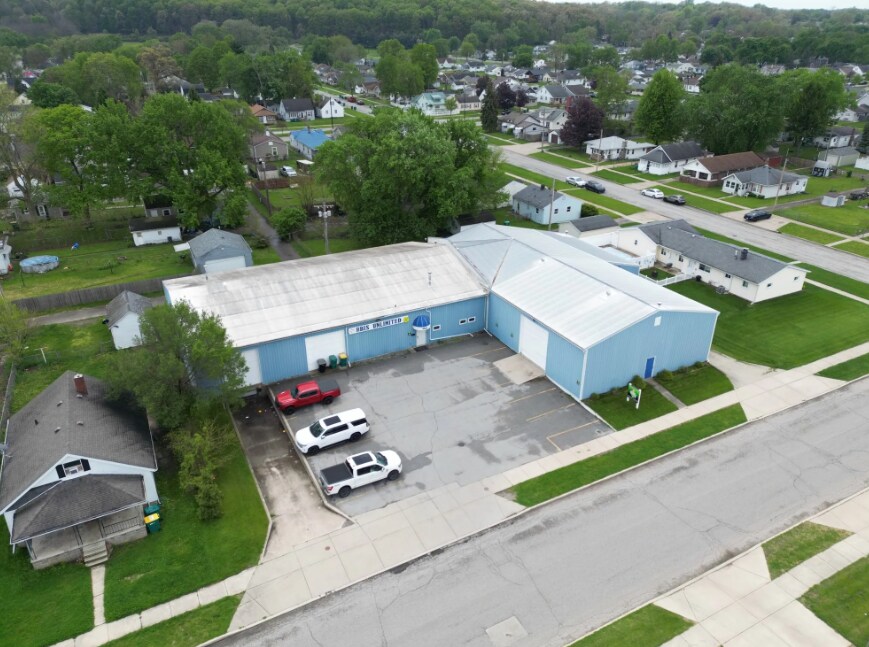 2017 W 6th St, Mishawaka, IN à louer Photo du bâtiment- Image 1 de 15