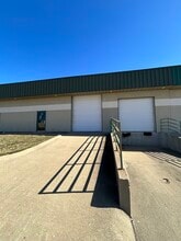 1117 Valley Ridge Ct, Grain Valley, MO for lease Building Photo- Image 1 of 7