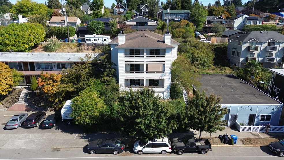6042 Fauntleroy Way SW, Seattle, WA for sale - Building Photo - Image 1 of 14