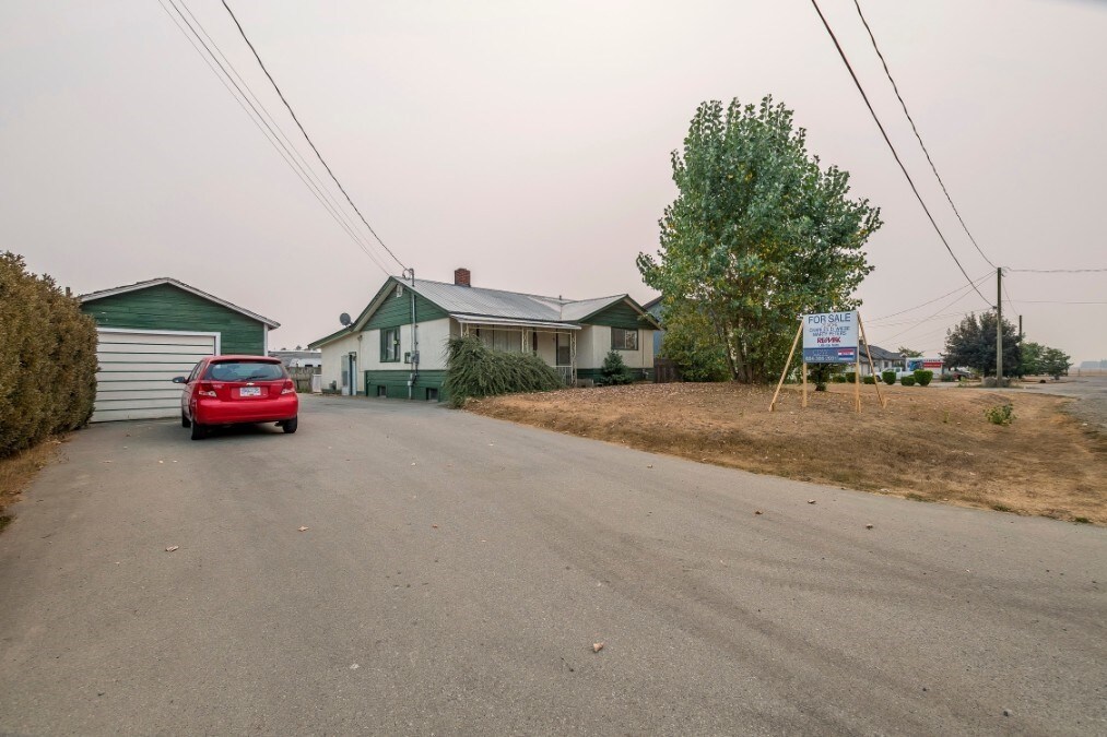 1860 Queen St, Abbotsford, BC à vendre Photo principale- Image 1 de 1