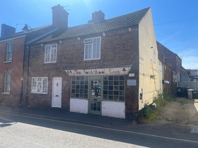 54-56 Queen St, Louth à vendre - Photo du bâtiment - Image 2 de 2