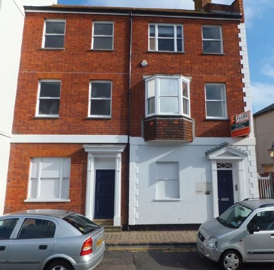 47 Middle St, Brighton for lease - Primary Photo - Image 1 of 4