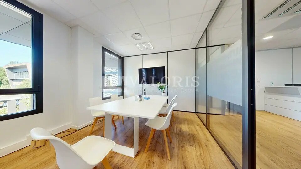 Office in Limonest for sale - Interior Photo - Image 3 of 13