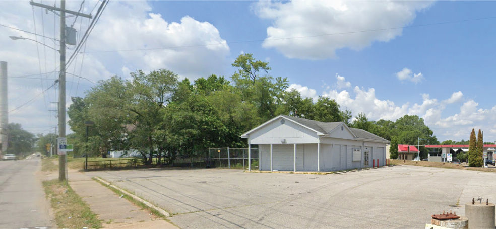 1405 Portage Ave, South Bend, IN for lease - Building Photo - Image 2 of 2