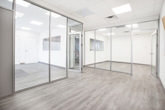 2170-2290 W 8th Ave, Hialeah, FL for lease Interior Photo- Image 2 of 22