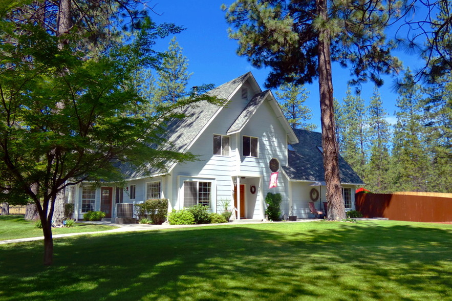 4239 Old Pine Ct, Etna, CA for sale - Primary Photo - Image 1 of 1