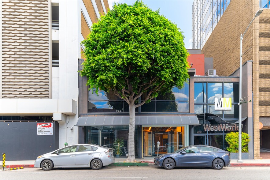 420 N Camden Dr, Beverly Hills, CA à louer - Photo du bâtiment - Image 1 de 10