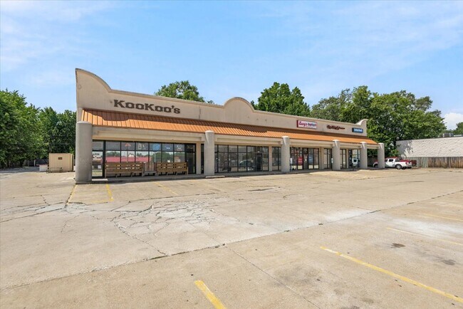 More details for 1708-1722 E Sangamon Ave, Springfield, IL - Retail for Lease