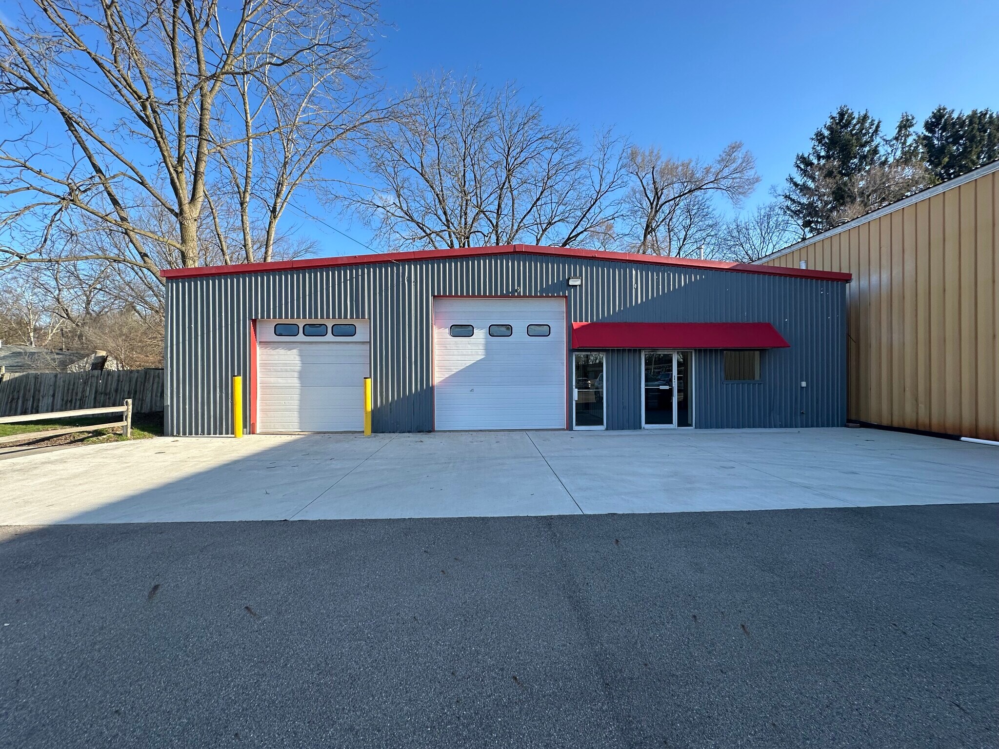 3499 E Main St, Kalamazoo, MI à vendre Photo principale- Image 1 de 25