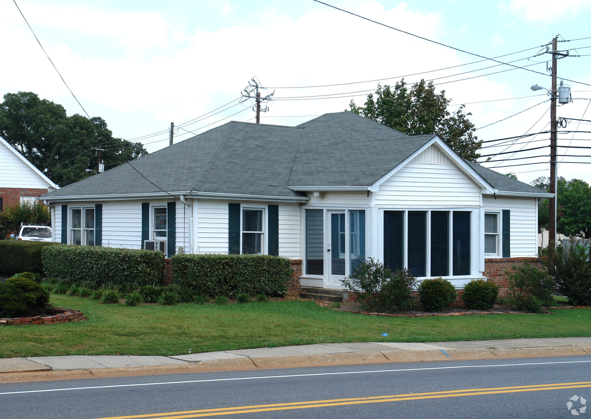 Roswell-Norcross St Assembly adjacent to portfolio of 3 properties for sale on LoopNet.ca Primary Photo- Image 1 of 4