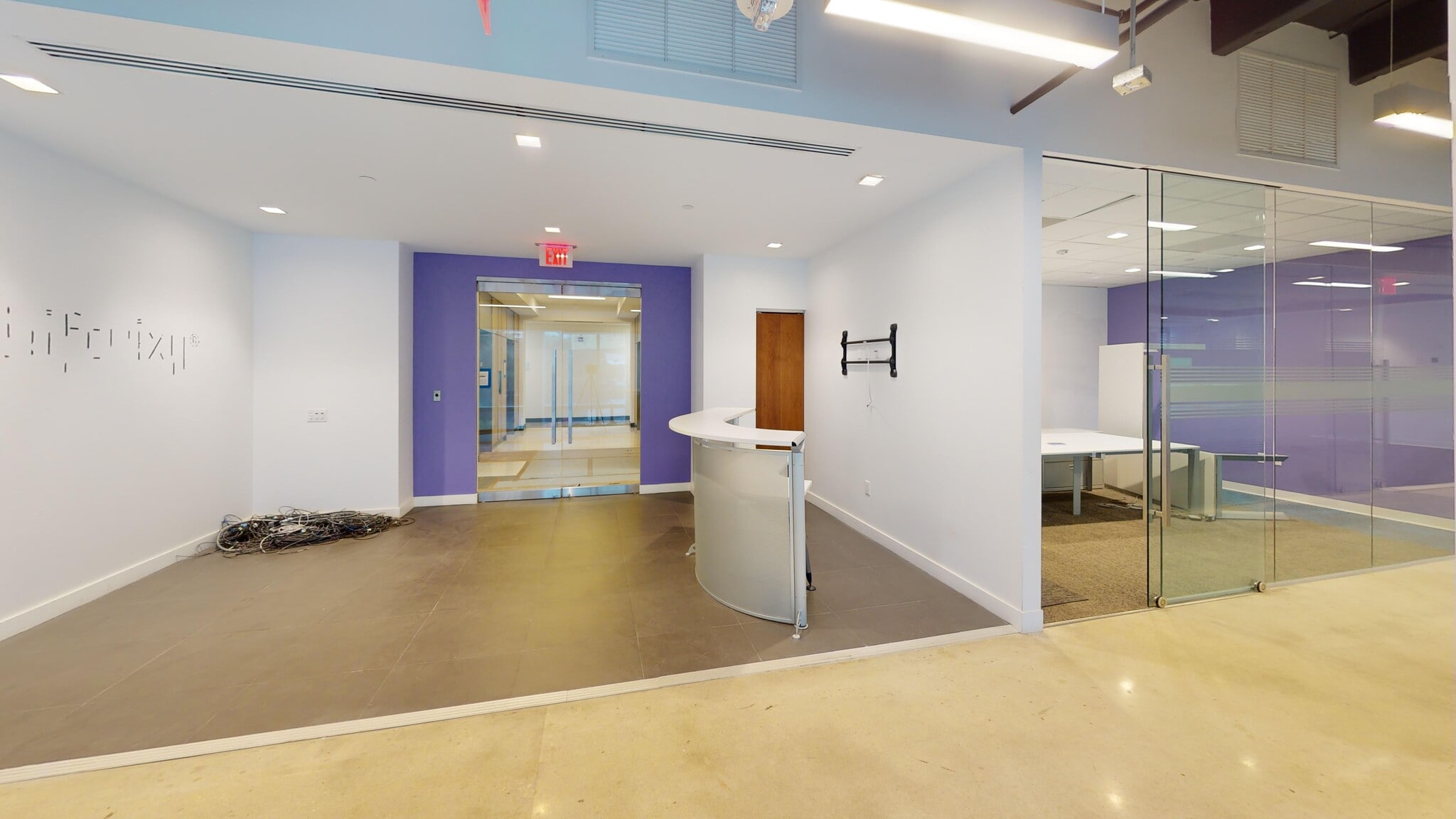 501 Brickell Key Dr, Miami, FL for lease Interior Photo- Image 1 of 7