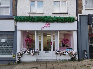 More details for 72 Queens Rd, Buckhurst Hill - Retail for Sale