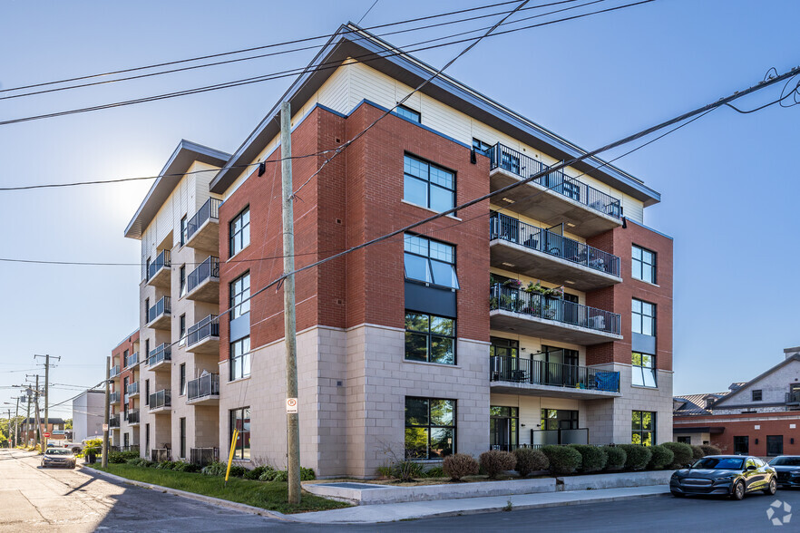 75 Rue Principale, Gatineau, QC à vendre - Photo du bâtiment - Image 3 de 4