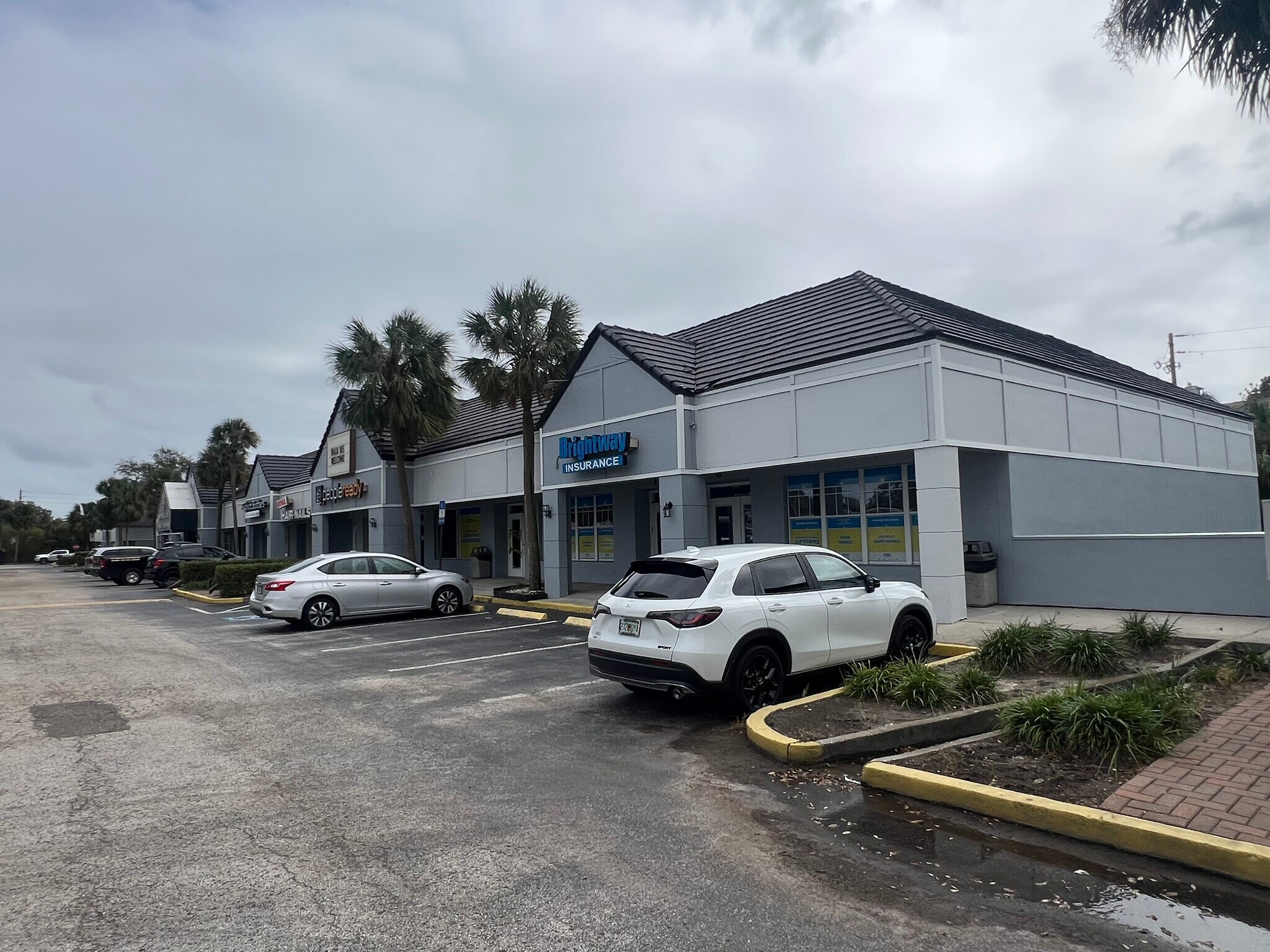 7190-7250 Ulmerton Rd, Largo, FL à louer Photo du bâtiment- Image 1 de 7