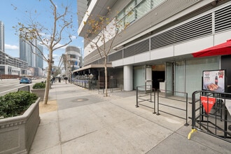 800 W Olympic Blvd, Los Angeles, CA à louer Photo intérieure- Image 1 de 8