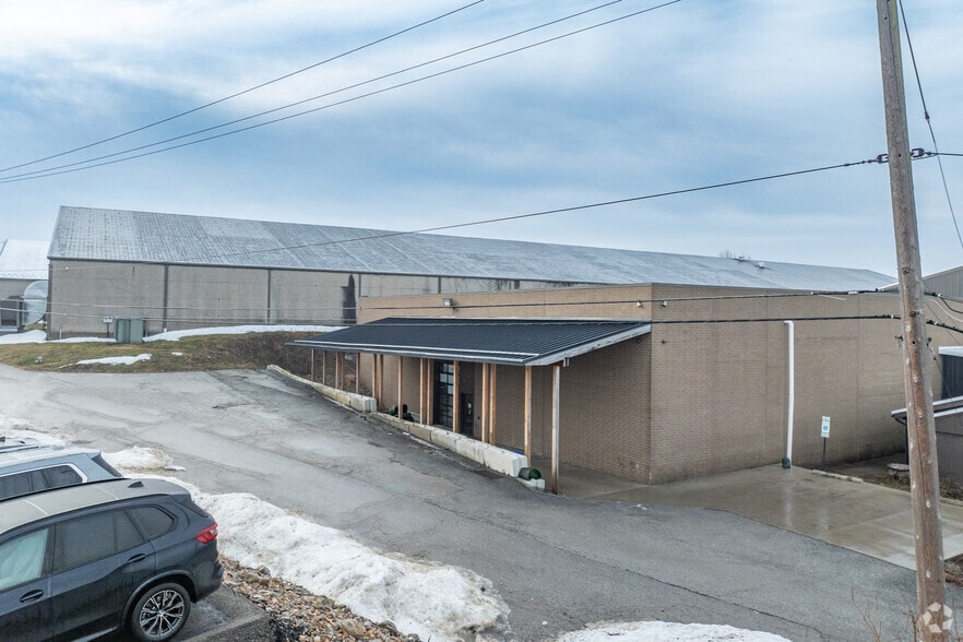 1 Racquet Ln, Monroeville, PA for lease - Building Photo - Image 3 of 5