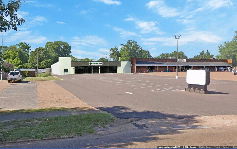 12 E Commerce St, Hernando, MS for lease - Building Photo - Image 2 of 2