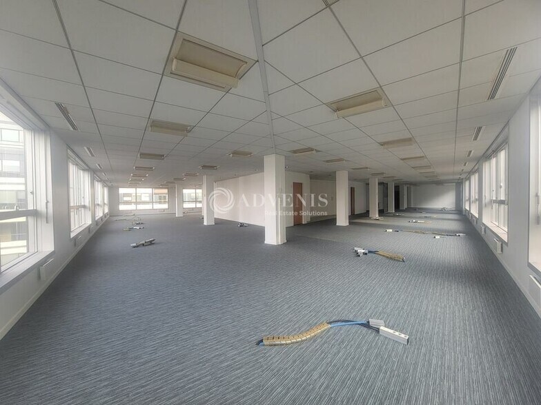 25 Allée De Seine, Saint-Denis à louer - Photo du bâtiment - Image 3 de 10