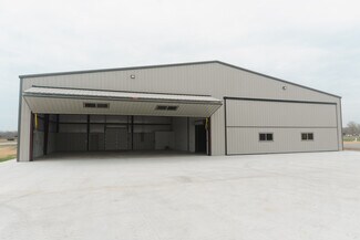 Plus de détails pour 807 William Northern Blvd, Tullahoma, TN - Spécialité à vendre