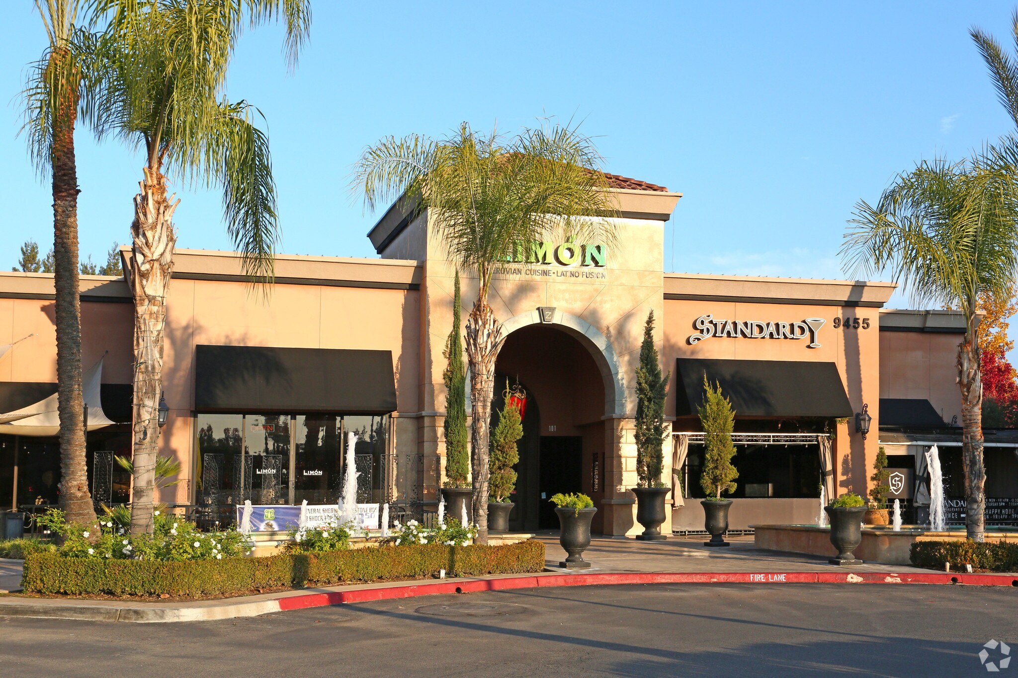 9455 N Fort Washington Rd, Fresno, CA à vendre Photo principale- Image 1 de 4