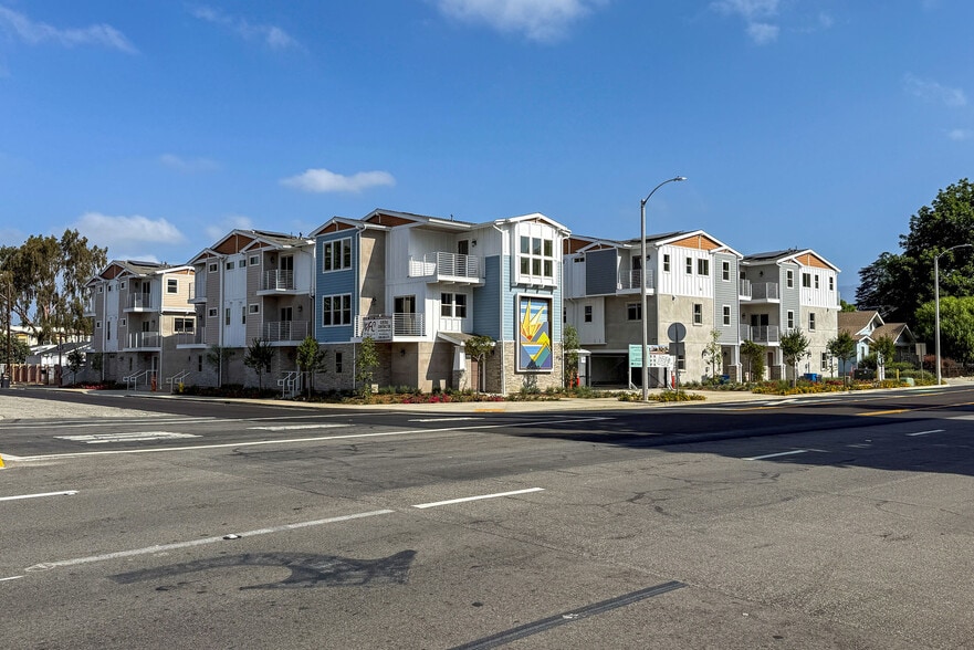 2109 N White Ave, La Verne, CA for sale - Primary Photo - Image 1 of 21