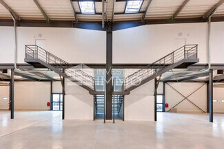 Plus de détails pour Bureau, Local d'activités à louer