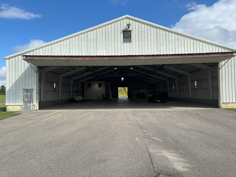 131 Ash Dr, Kimball Township, MI for lease - Building Photo - Image 2 of 19