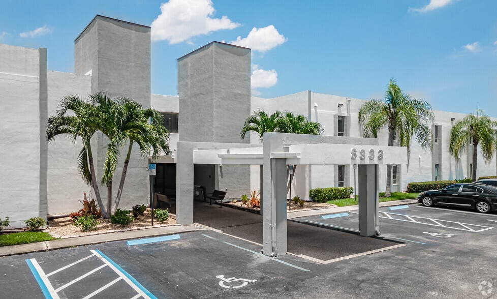 8333 W McNab Rd, Tamarac, FL for lease - Building Photo - Image 2 of 54