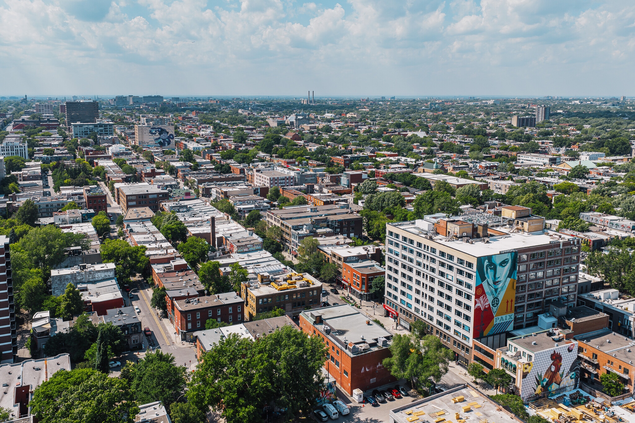 3575 Boul Saint-Laurent, Montréal, QC for lease Primary Photo- Image 1 of 8