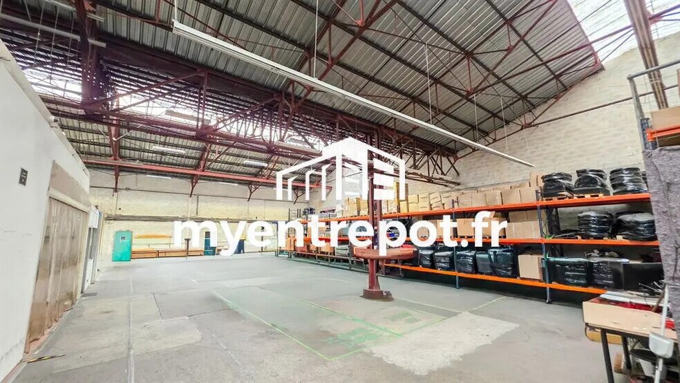 Flex dans Marseille à louer - Photo du bâtiment - Image 2 de 6