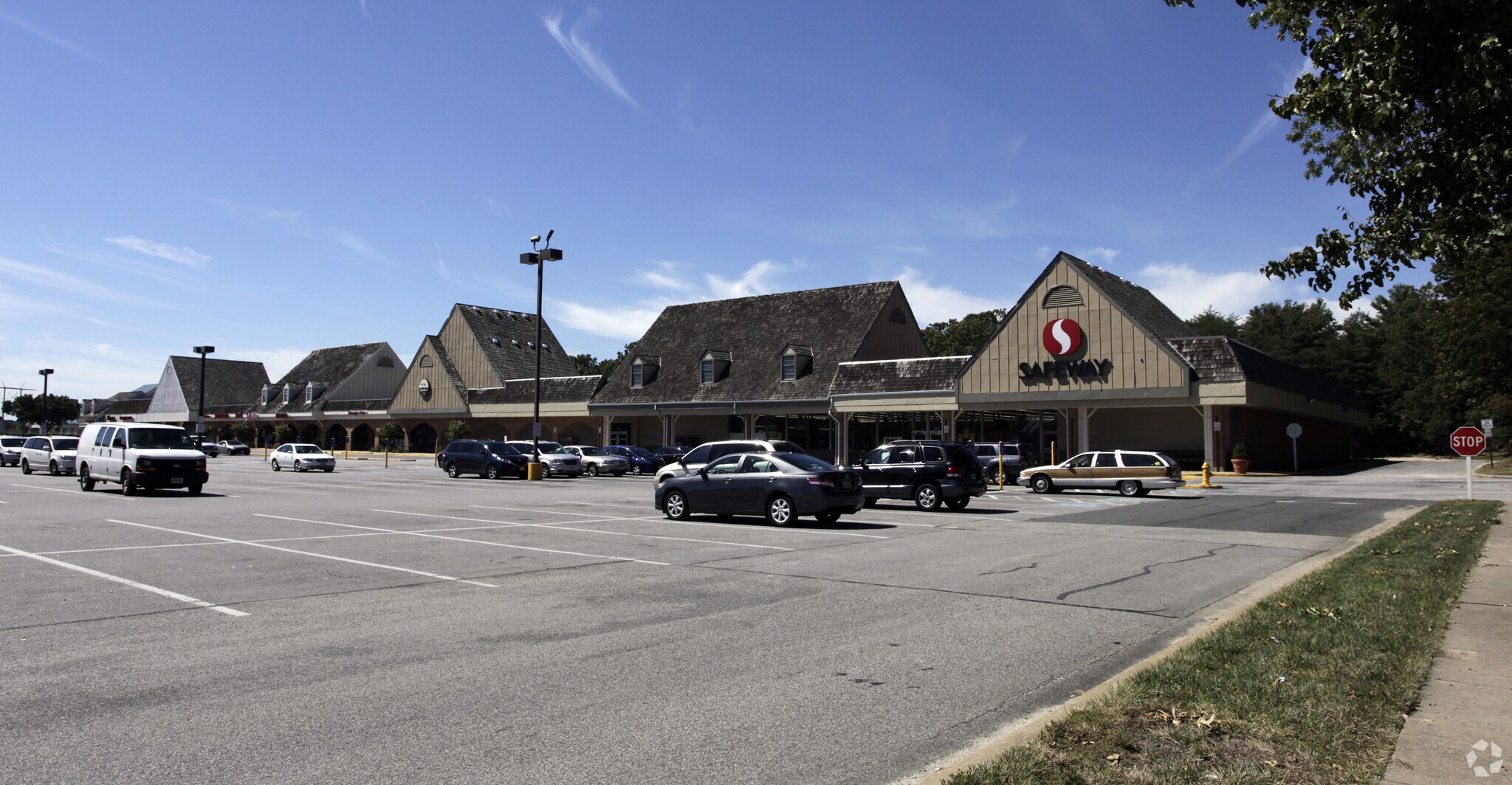 2201-2253 Old Bridge Rd, Woodbridge, VA à louer Photo du bâtiment- Image 1 de 11