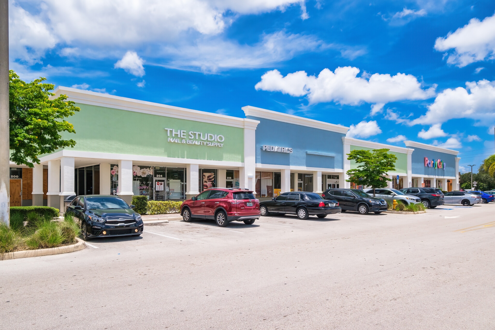 130 N University Dr, Pembroke Pines, FL for lease Building Photo- Image 1 of 5
