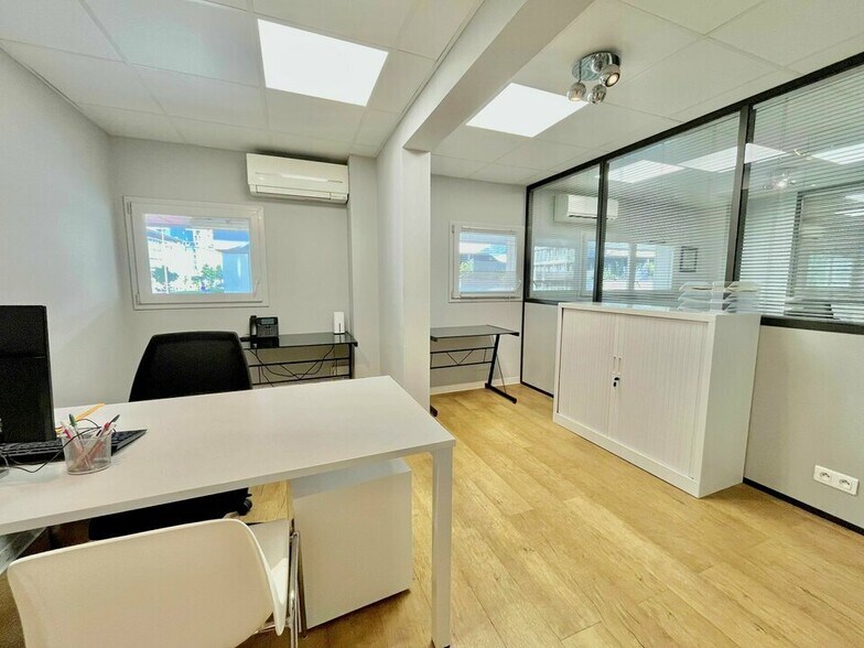 Bureau dans Nice à vendre - Photo intérieure - Image 2 de 5