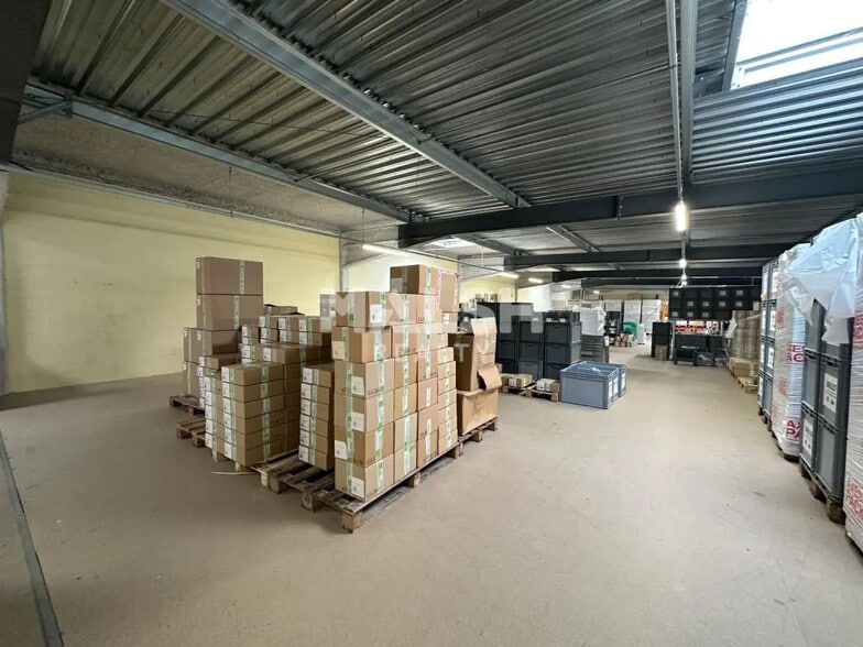 Local d'activités dans Rillieux-la-Pape à vendre - Photo intérieure - Image 3 de 11