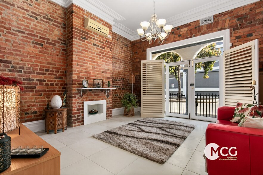 23 Walsh St, West Melbourne for sale - Interior Photo - Image 3 of 9