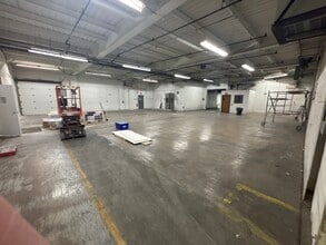 315 N 9th St, St Charles, IL for lease Interior Photo- Image 2 of 9