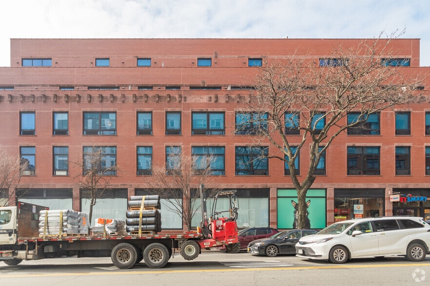 236-240 Atlantic Ave, Brooklyn, NY for lease - Building Photo - Image 2 of 5