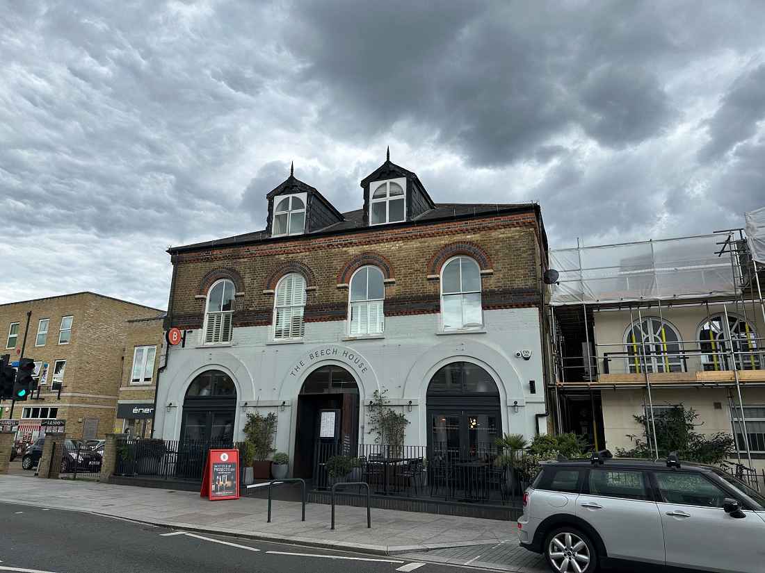 92 High St, Hampton for sale Building Photo- Image 1 of 2