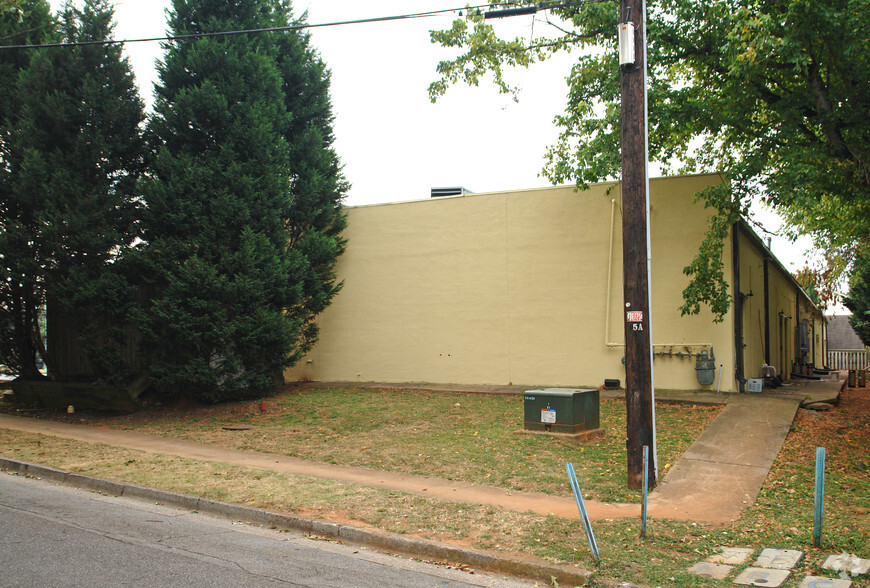 48 King St, Roswell, GA for lease - Building Photo - Image 2 of 19