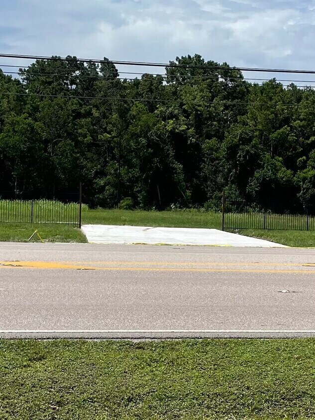 4901 Atascocita Road, Humble, TX for lease Primary Photo- Image 1 of 2