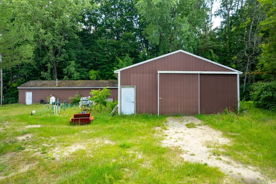 3749 Haines Rd, Attica, MI à vendre - Photo du bâtiment - Image 2 de 18