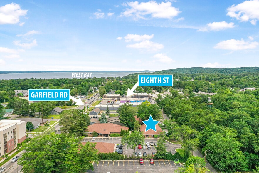 551 S Garfield Ave, Traverse City, MI for sale - Building Photo - Image 3 of 25