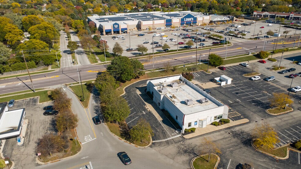 1501 Algonquin Rd, Rolling Meadows, IL à louer - Photo du bâtiment - Image 1 de 4