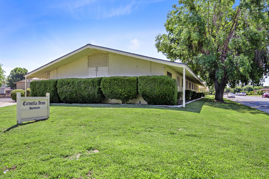 506-550 Pine St, Coalinga, CA à vendre - Photo du bâtiment - Image 1 de 1