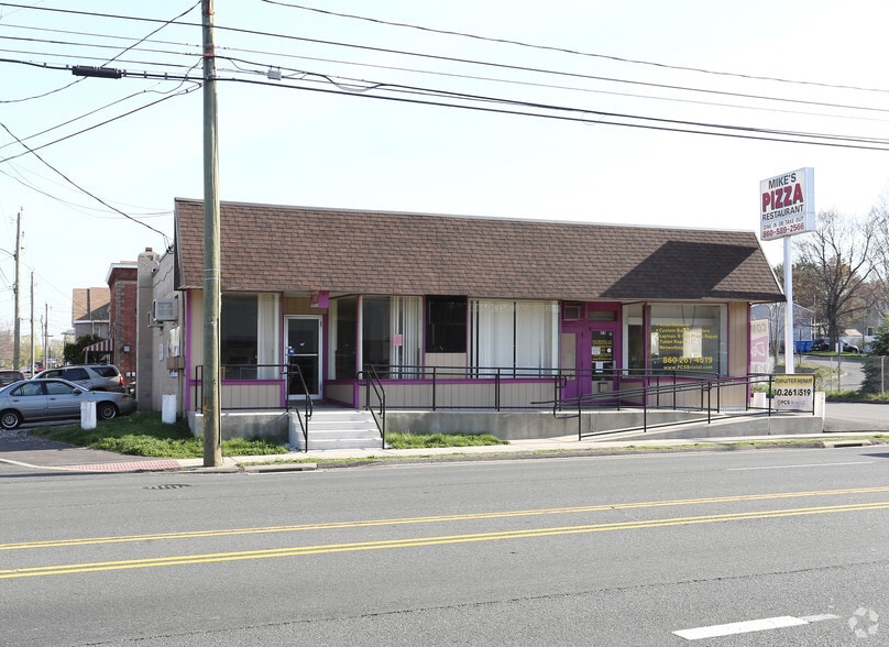 178-182 Pine St, Bristol, CT for sale - Building Photo - Image 2 of 15