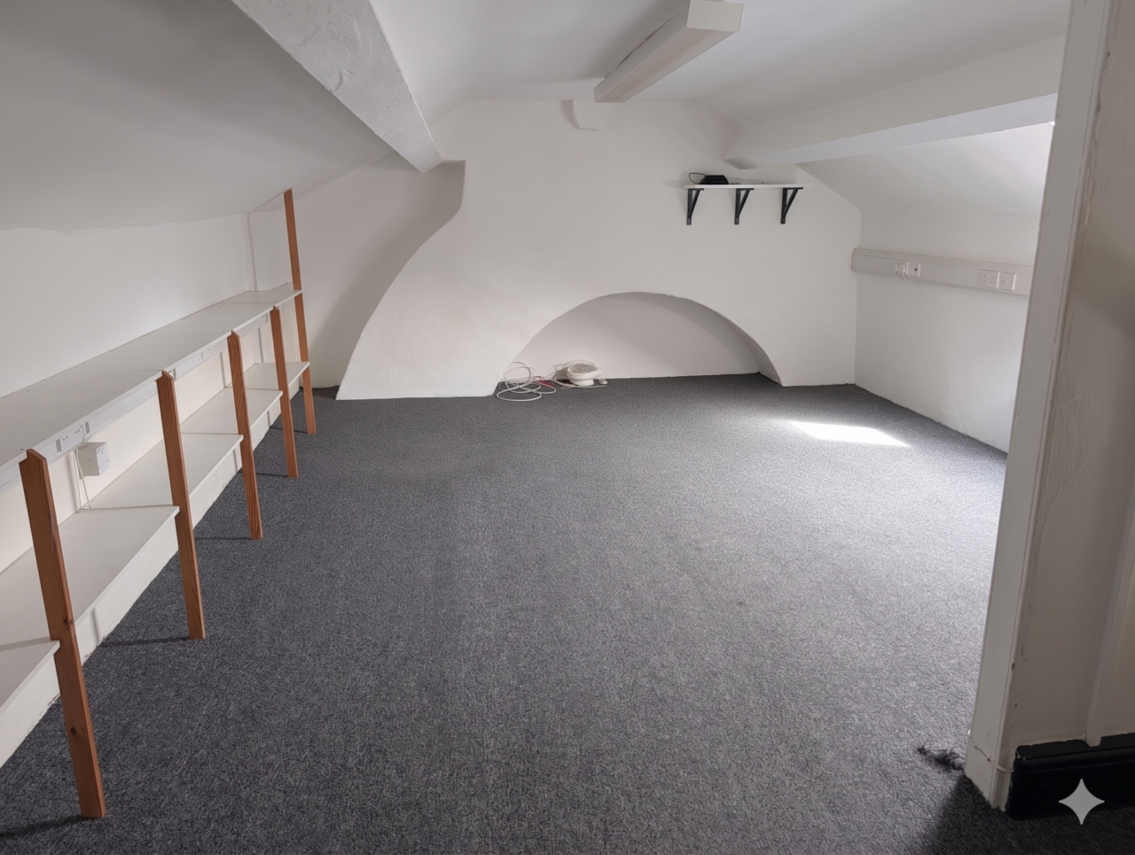 7-11B Park St, Lytham St. Annes for lease Interior Photo- Image 1 of 2