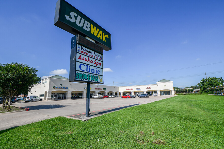 1945 N Mason Rd, Katy, TX for lease - Building Photo - Image 1 of 12