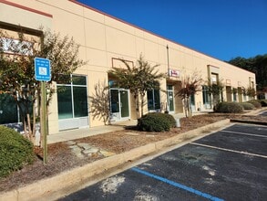 1000 Sany Way, Peachtree City, GA à louer Photo intérieure- Image 2 de 12