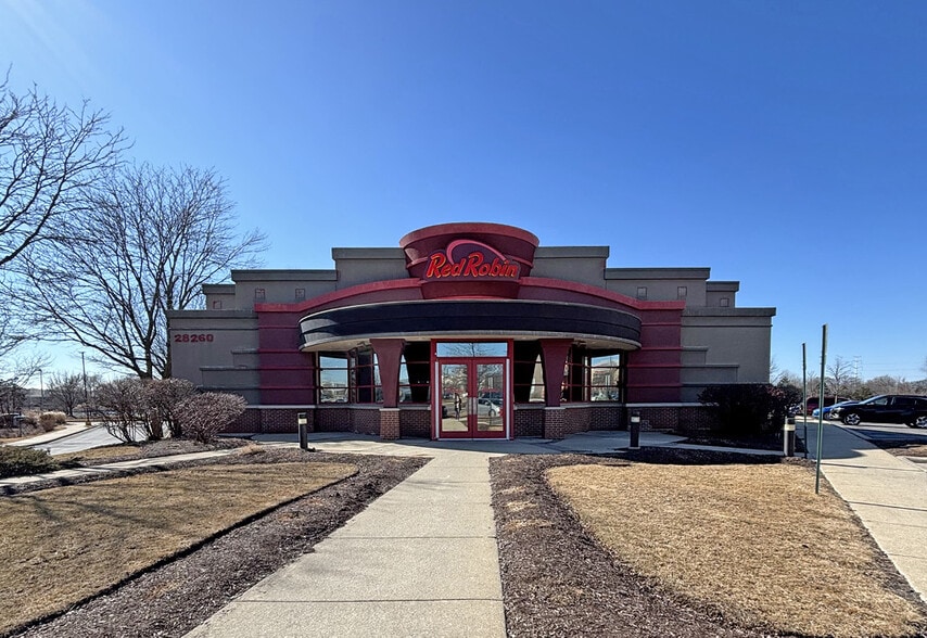 28260 Diehl Rd, Warrenville, IL for sale - Building Photo - Image 1 of 1