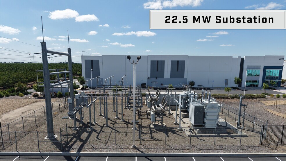 2222 S Sinclair Ave, Stockton, CA for lease - Building Photo - Image 3 of 7